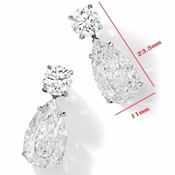 Imitated Emerald Earrings - Picture 2 of 3